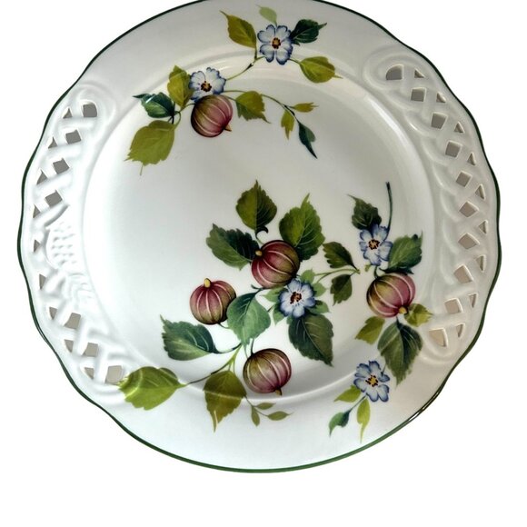 Brunelli Italy Tiffany Victorian Lattice Edge Dinner Plate 11.5 Gooseberry Fruit - Picture 3 of 14